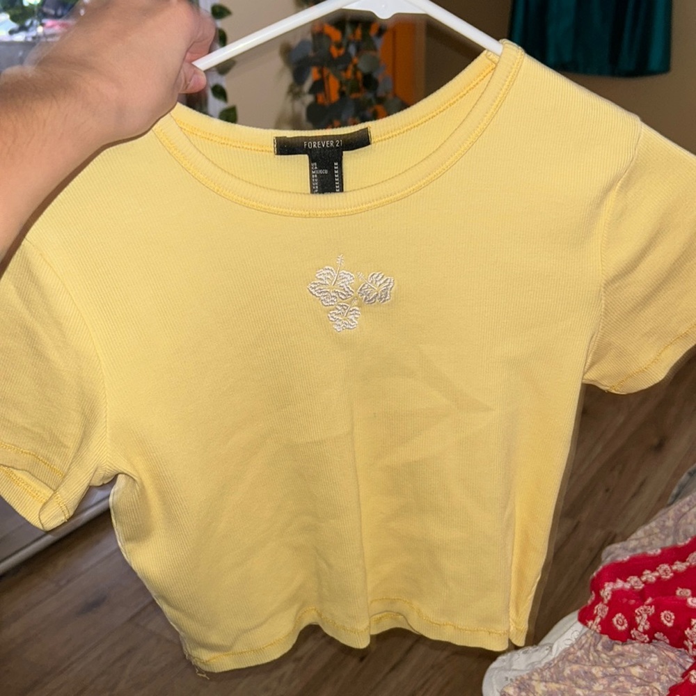 crop top